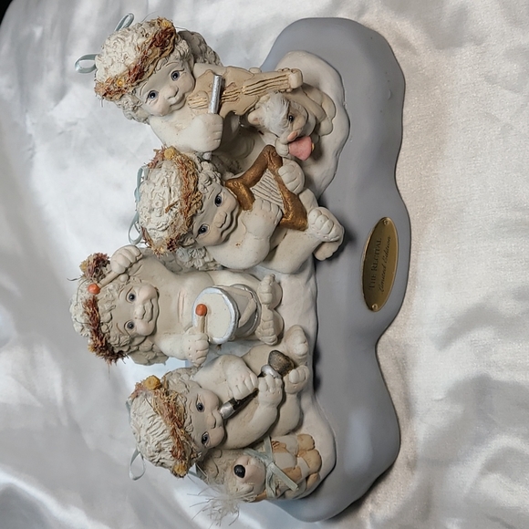 Dreamsicles: The Recital, Band of Cherubs Limited Edition Figurine - Picture 1 of 10